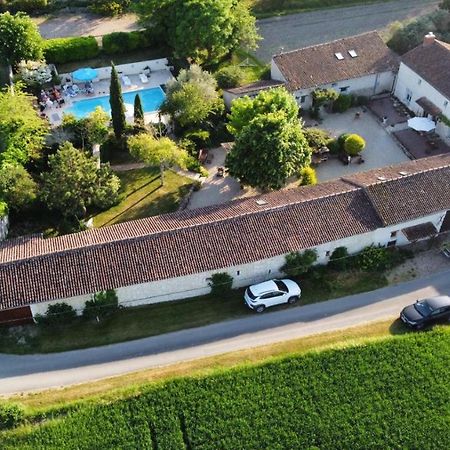 Willa Les Coindries Faye-la-Vineuse Zewnętrze zdjęcie